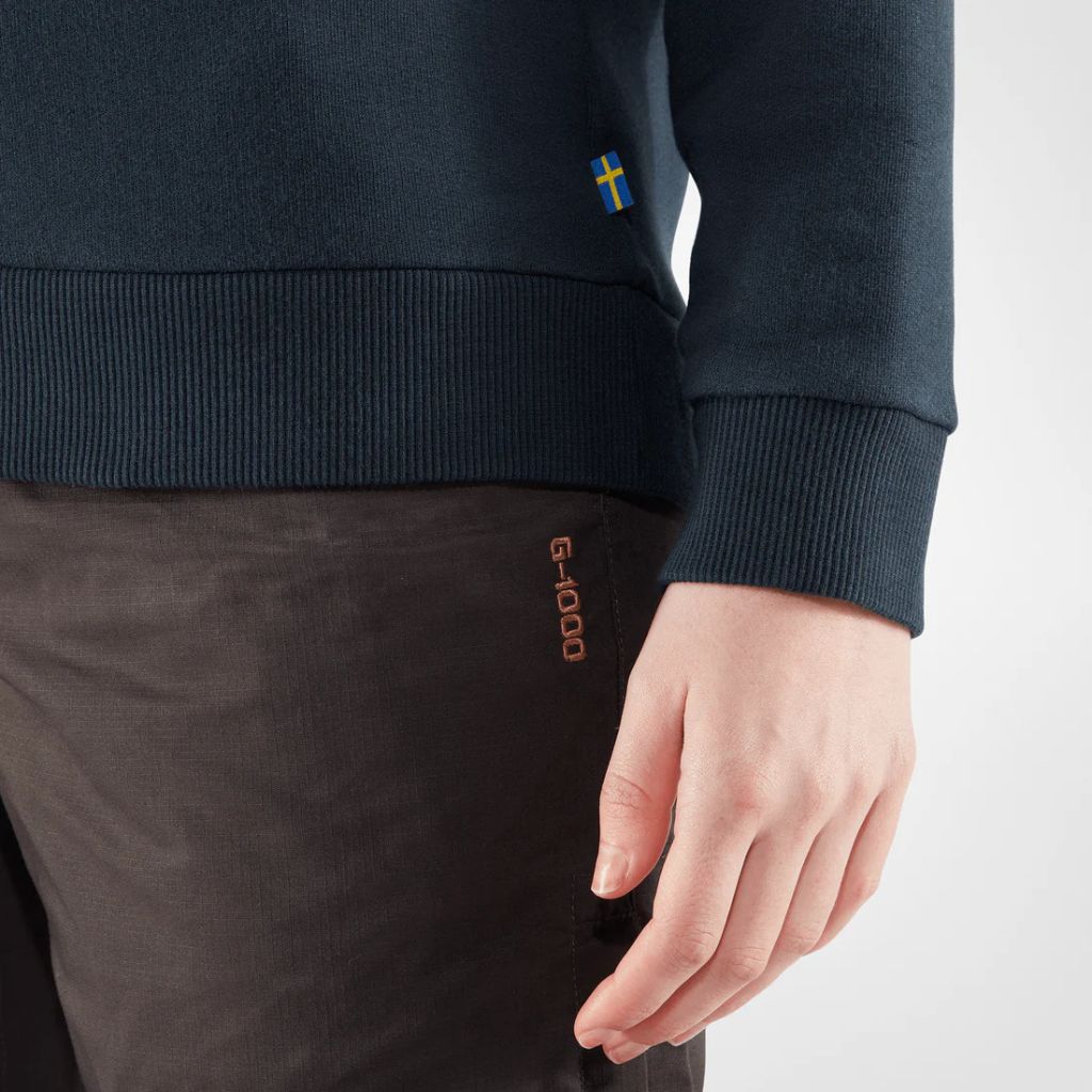 FJALLRAVEN SWEATER LADIES LOGO DARK NAVY