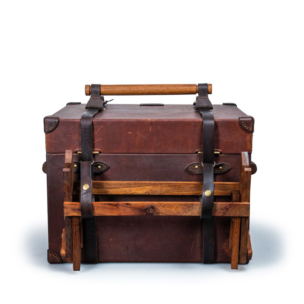 RUARK® FIELD BAR WITH STAND