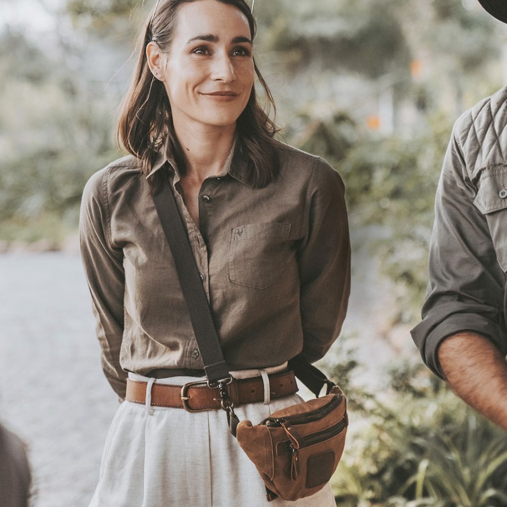 RUARK® ARUSHA WAXED COTTON MOONBAG KHAKI